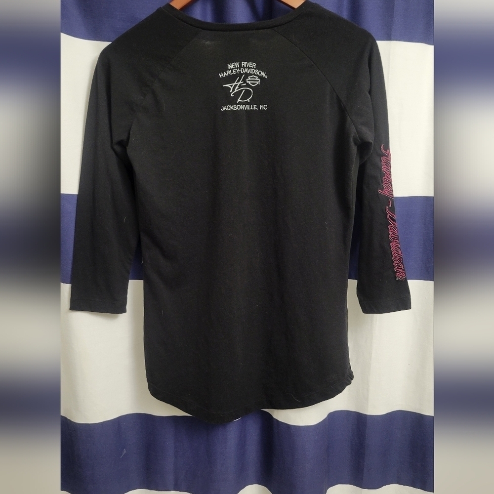 π€π Harley-Davidson Sheer Front Black & Pink Womenβs Long Sleeve Tee | Size S - Picture 3 of 5